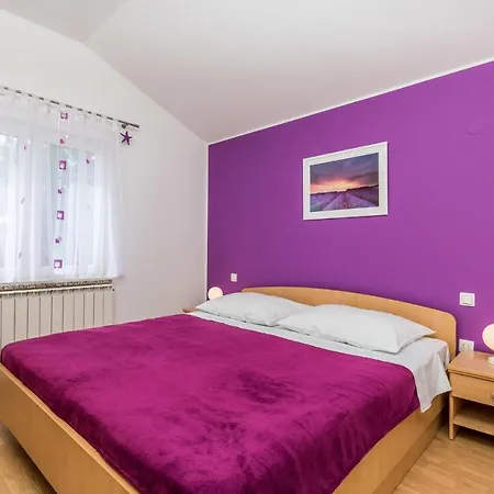 2 Bedroom Beautiful In Rukavac *